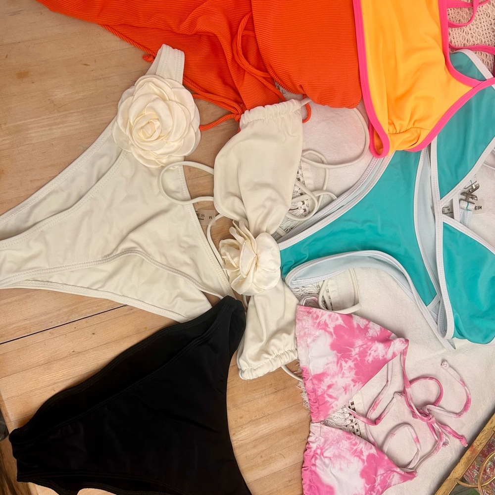 Colorful Bikini Bundle - Picture 5 of 6